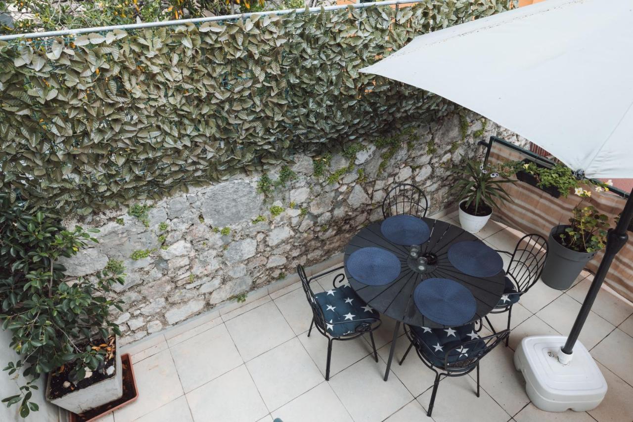 Guesthouse Rebecca Makarska Esterno foto