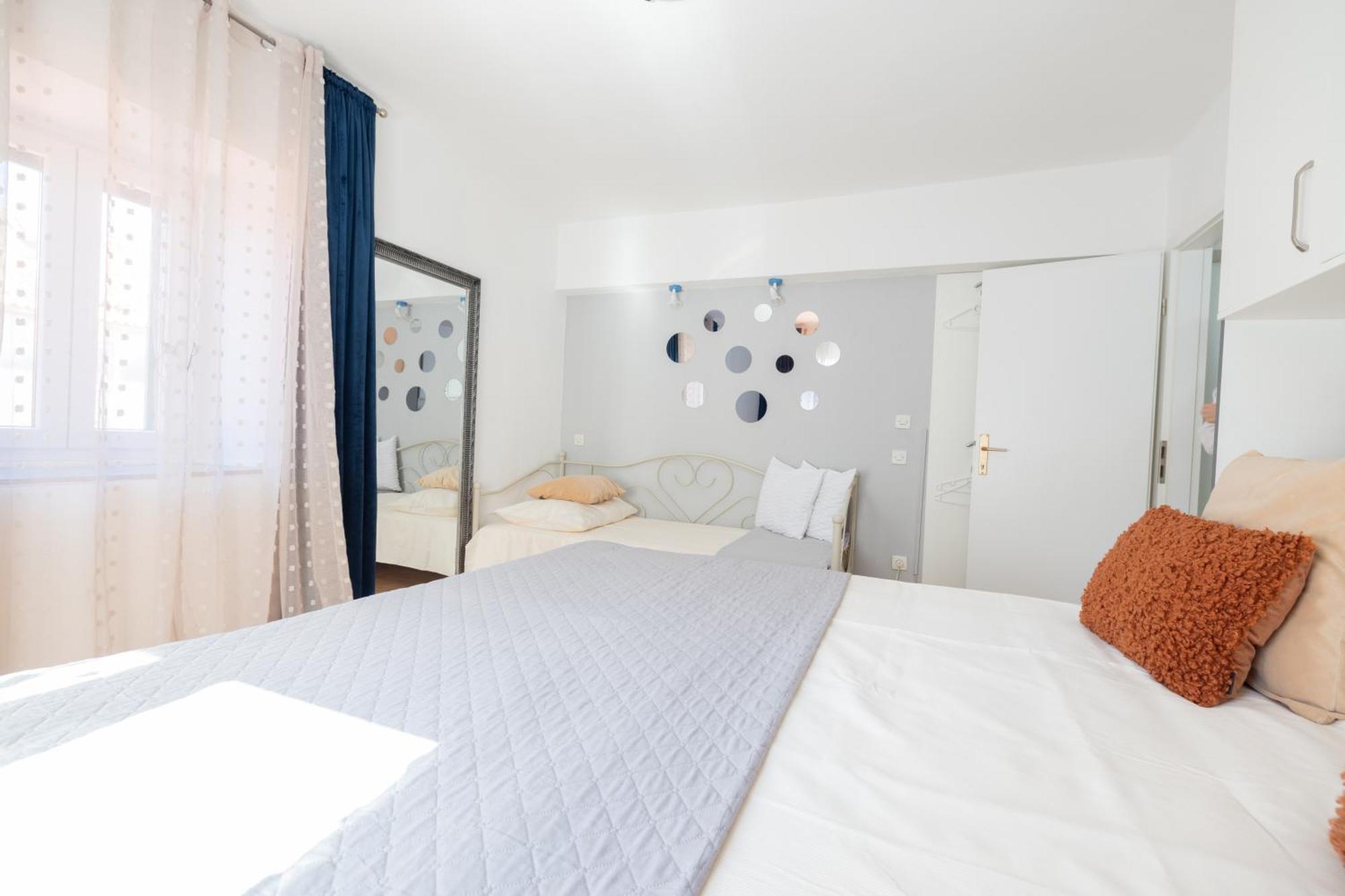 Guesthouse Rebecca Makarska Esterno foto